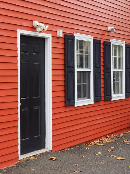 Cost of Red Vinyl Siding Installation in Upper Marlboro
